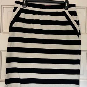 Elle striped skirt medium